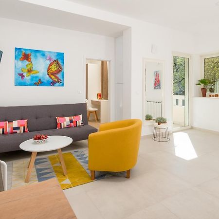 Urban Chic Luxe Apartments Near Beach Bacvice & Centre Сплит Екстериор снимка