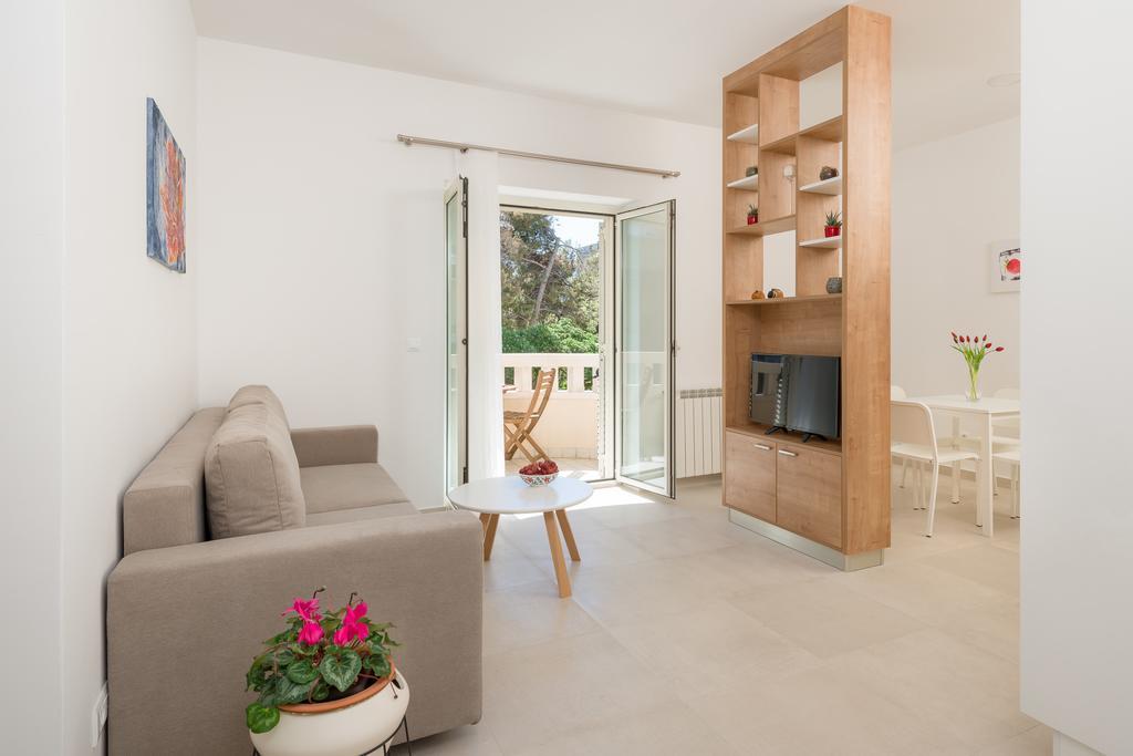 Urban Chic Luxe Apartments Near Beach Bacvice & Centre Сплит Екстериор снимка